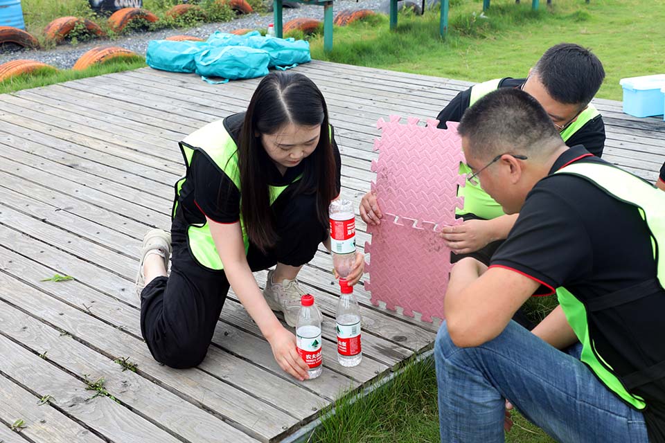 1648444190323242.jpg 544A7420_1.jpg